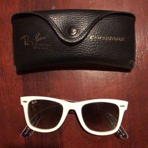 Rayban Wayfarer Sunglasses